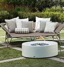 How To Choose Outdoor Furniture